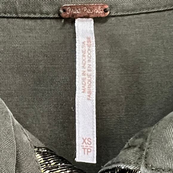 Free People Off Campus Shirt Womens XS Moss Green Tencel Metallic Boho Utility - Picture 13 of 16